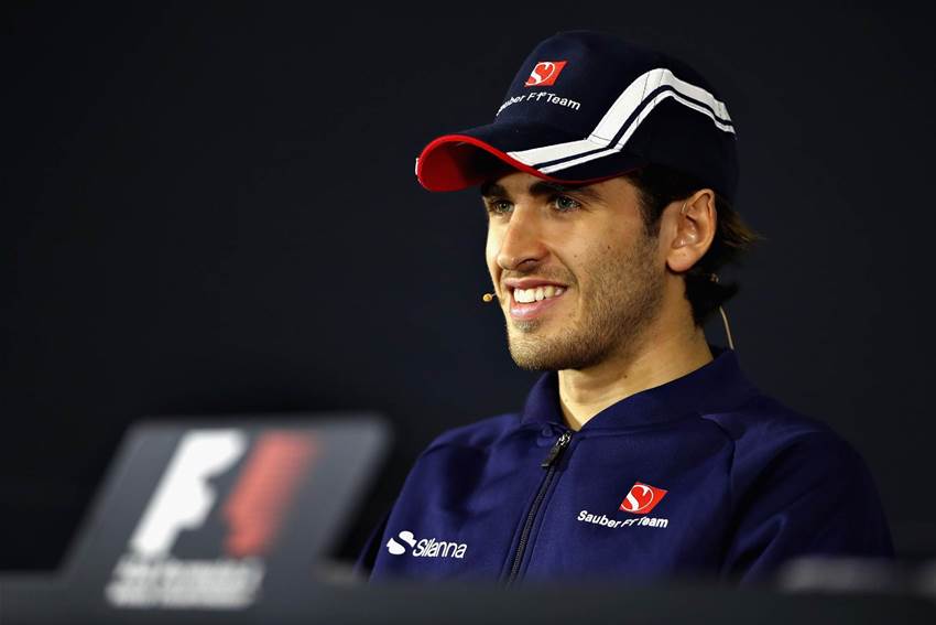 Sauber signs Giovinazzi Sauber signs Giovinazzi