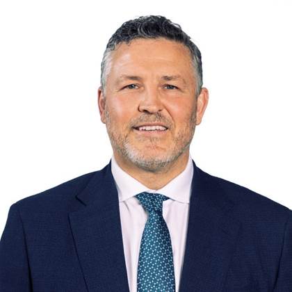 Westpac CEO Peter King retires, Anthony Miller steps in to “unleash” potential