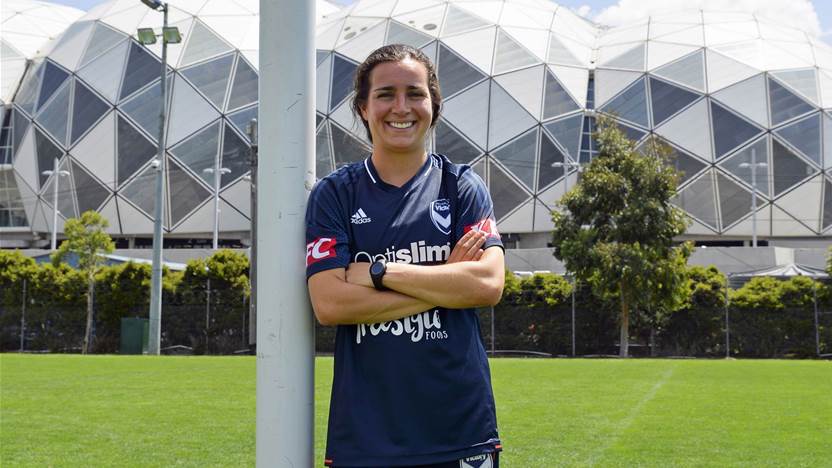Gibbons goes from greenhorn to Melbourne Victory guru