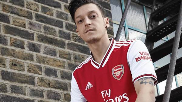 Nice one bruv: Arsenal capture the spirit of North London with kit reveal