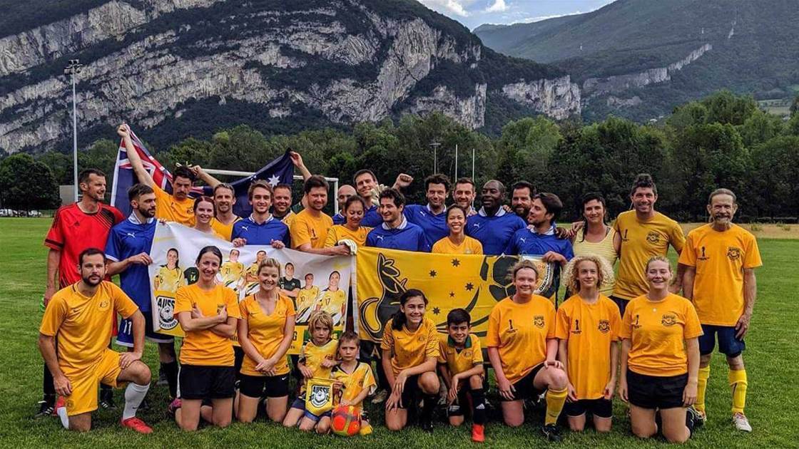 Supporteroos kicking goals in France