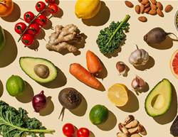 The 9 Best Foods for Menopause Symptoms