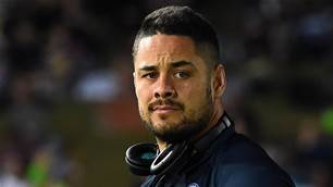 Hayne hands himself in on sex assault claim
