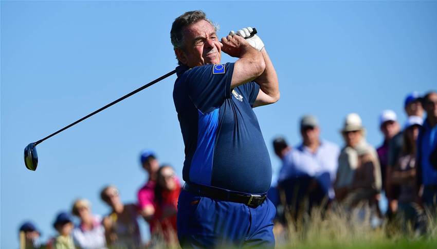 Jacklin wants colour-coded golf balls Jacklin wants colour-coded golf balls