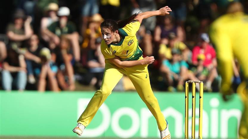 Australia start ODI Series with a bang