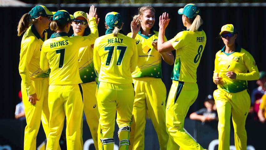 Australia clinch the series with a commanding victory