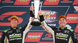 Lowndes scores fairytale seventh Bathurst win