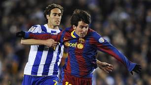Melbourne Victory swoop for Spaniard Raul Baena