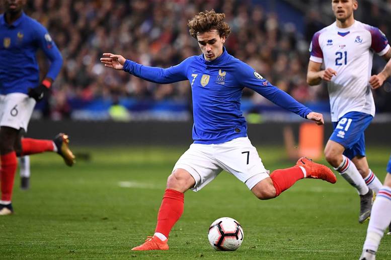 France mark 100 years with commemorative jersey and 4-0 win over Iceland