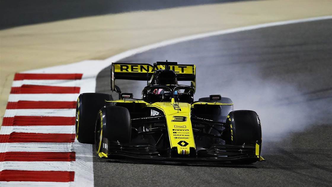 Ricciardo's F1 season start is 'unacceptable', says Renault boss