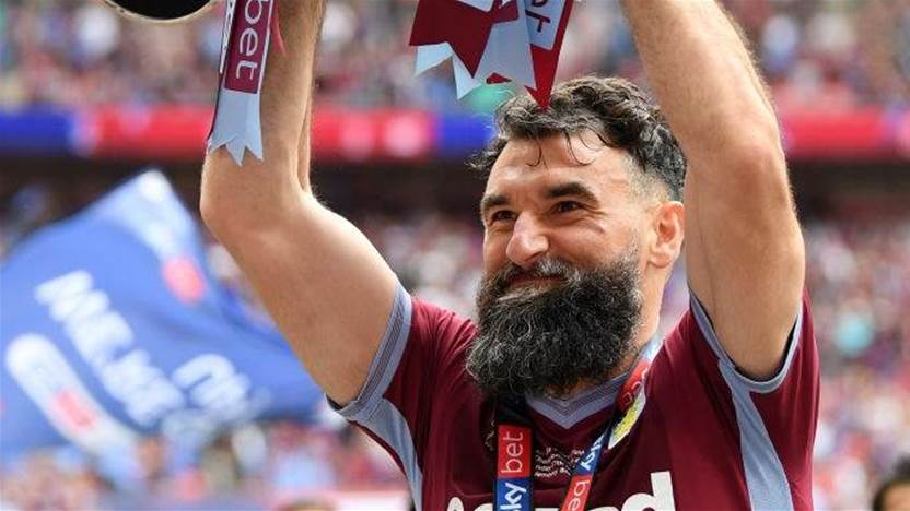 'Pay him anything he wants': Palace fans 'gutted' after Jedinak poached by Villa