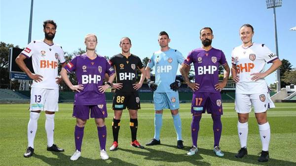 Glory's new-look defence passes early test