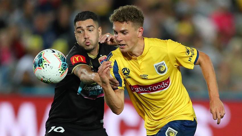 Mariners lock down tyro Mariners lock down tyro
