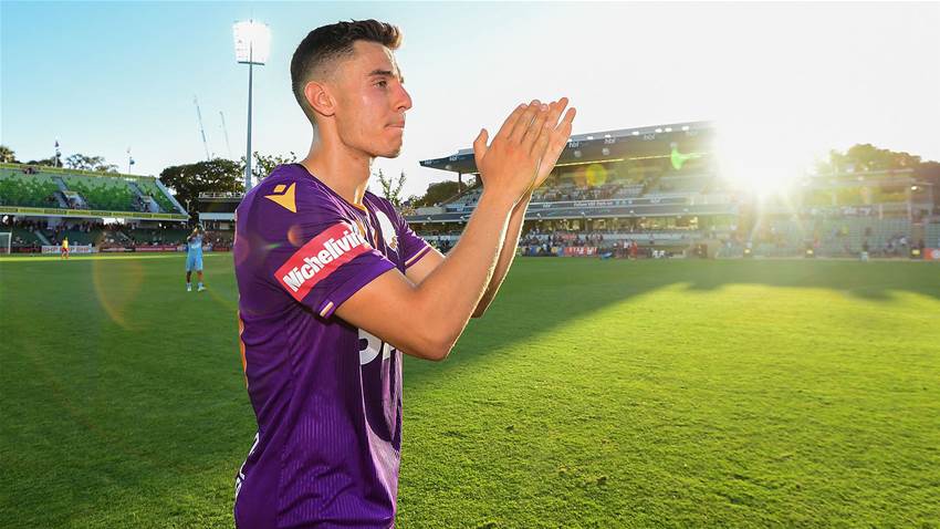 Socceroo back as Glory face Jets Socceroo back as Glory face Jets