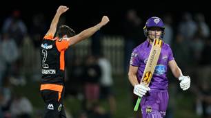 Hurricanes Blown Away by Red Hot Scorchers