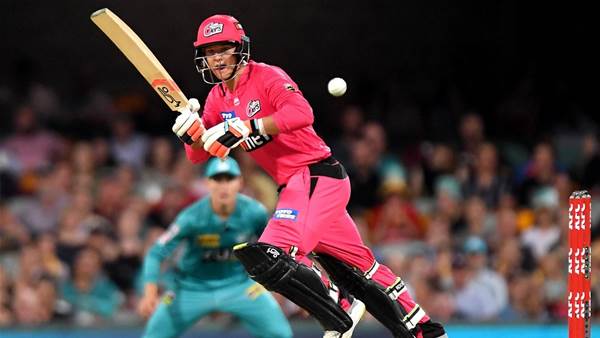 Sydney Sixers win at Gabba to Keep Pressure on