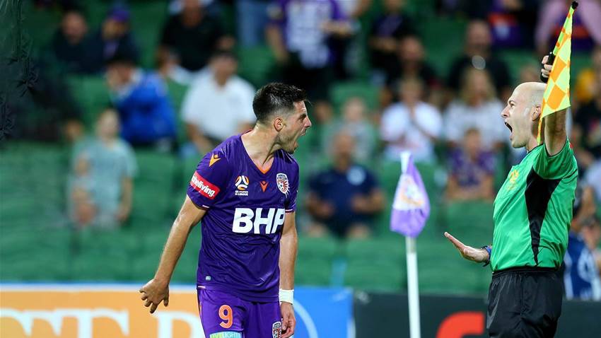 Refs not giving Fornaroli fair go: Popovic Refs not giving Fornaroli fair go: Popovic