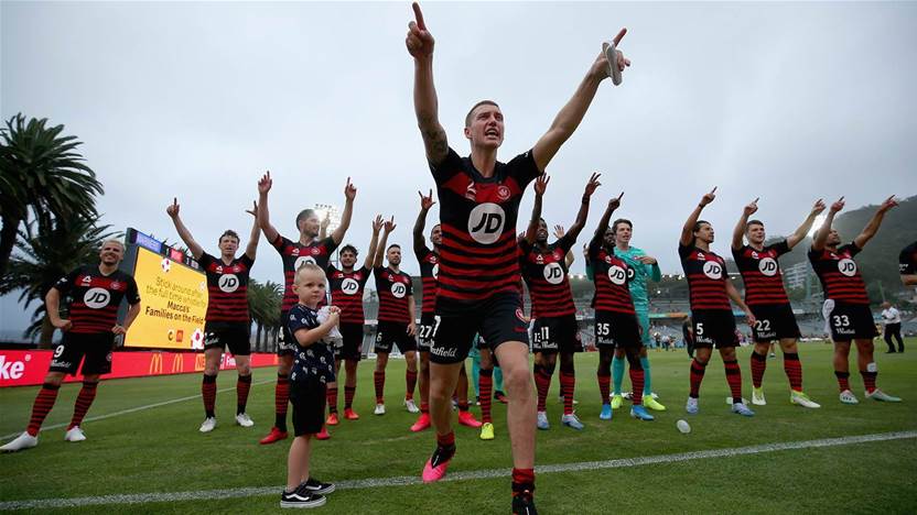 Wanderers score first win with new coach