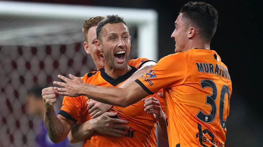 Fowler fumes at ref despite win Fowler fumes at ref despite win