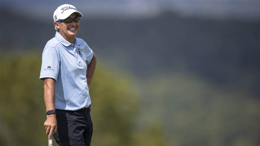 McKenzie on fire; Mickelson leads McKenzie on fire; Mickelson leads