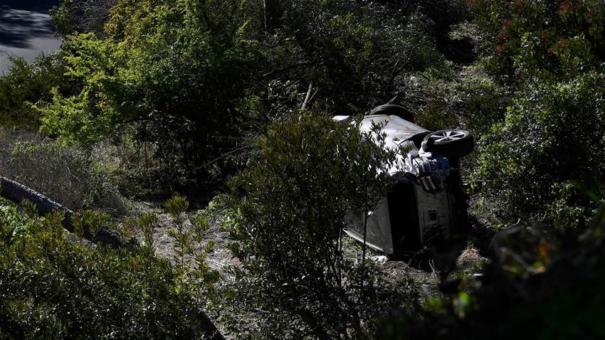 Tiger Woods undergoes surgery after car crash Tiger Woods undergoes surgery after car crash