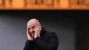 Desperate Everton finally turn to Dyche