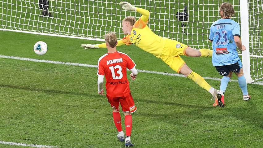 Grant shoulders the burden of winning the grand final Grant shoulders the burden of winning the grand final