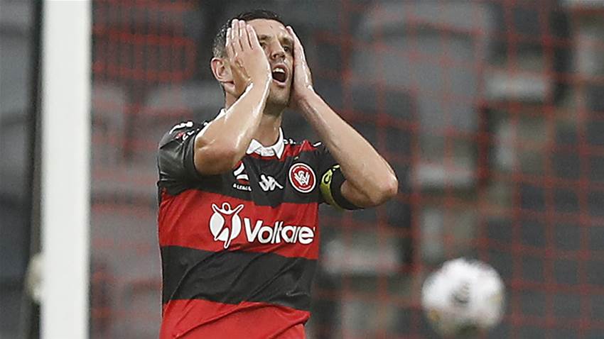 'You need to tackle!' - Dorrans card frustrates Wanderers boss 'You need to tackle!' - Dorrans card frustrates Wanderers boss