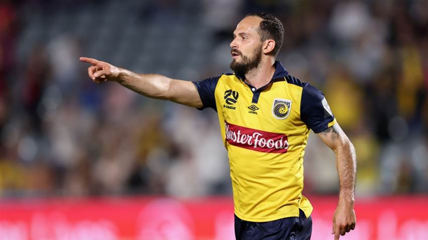 Mariners lock-down international A-League striker after 'a lot of pressure'