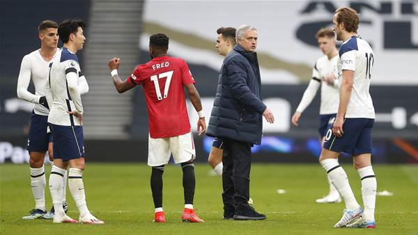 Mourinho moans at Ole as Spurs unravel