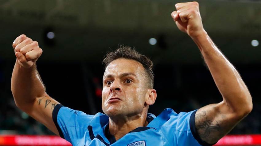 A-League Sydney Derby: 'No game should be played on a pitch like that' A-League Sydney Derby: 'No game should be played on a pitch like that'