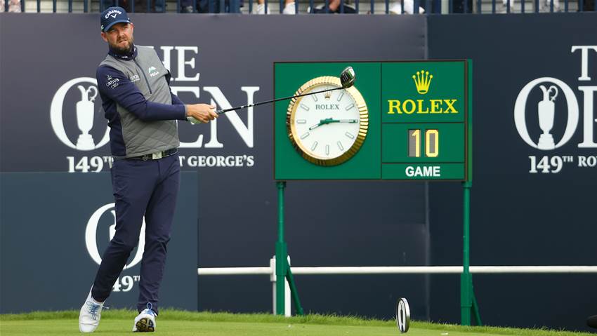 Frustrated Leishman snaps putter in Open cut chase Frustrated Leishman snaps putter in Open cut chase