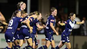 Late Victory equalizer denies A-League Women leaders Sydney the win