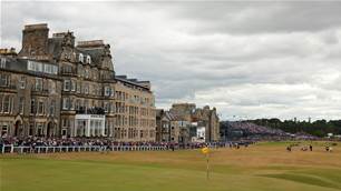&#8220;Tricky&#8221; Old Course holding its own