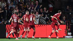 Goodwin leads Reds to triumph over Victory