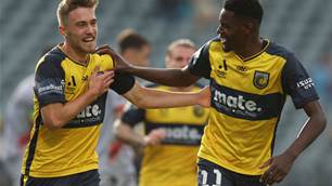 Mariners up to third in A-league Men with win over Roar