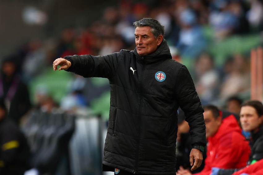 Coach declares worn pitch 'unsafe' after ALM clash Coach declares worn pitch 'unsafe' after ALM clash