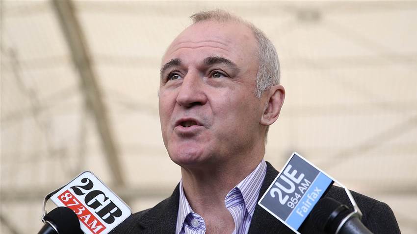 Fans revenge at 'football-hating' cricket commentator Fans revenge at 'football-hating' cricket commentator