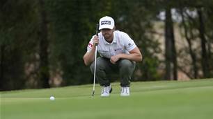 Endycott rallies to keep PGA Tour hopes alive
