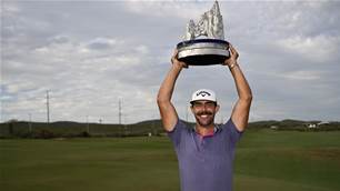 van Rooyen salutes as Kuchar melts in Mexico