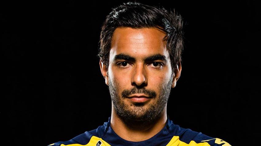 Marcos Flores’ football adventures in Africa and Bali Marcos Flores’ football adventures in Africa and Bali