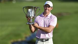 McIlroy goes back-to-back ahead of PGA berth