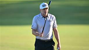 Skinns claims the first-round lead Canadian Open