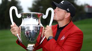 Wallace clinches European Masters title in extra time