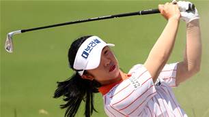 South Korean amateur the shock Australian Open leader