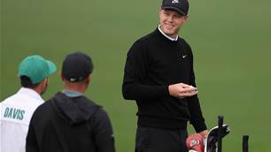 Rain hits Augusta, but Aussie Davis is ready to shine