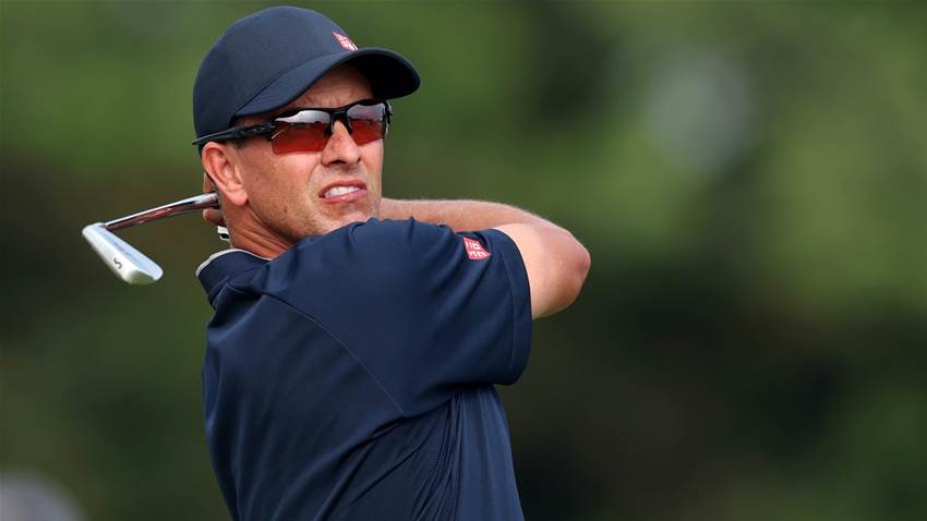 Scott in Oakmont hunt with ‘old-man’ golf Scott in Oakmont hunt with ‘old-man’ golf