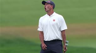 Scott succumbs in wild U.S Open finish