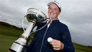 Woad wins on pro debut as Aussie challenge withers away