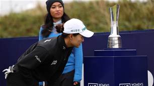'Big test': Minjee Lee leads strong Aussie Open assault